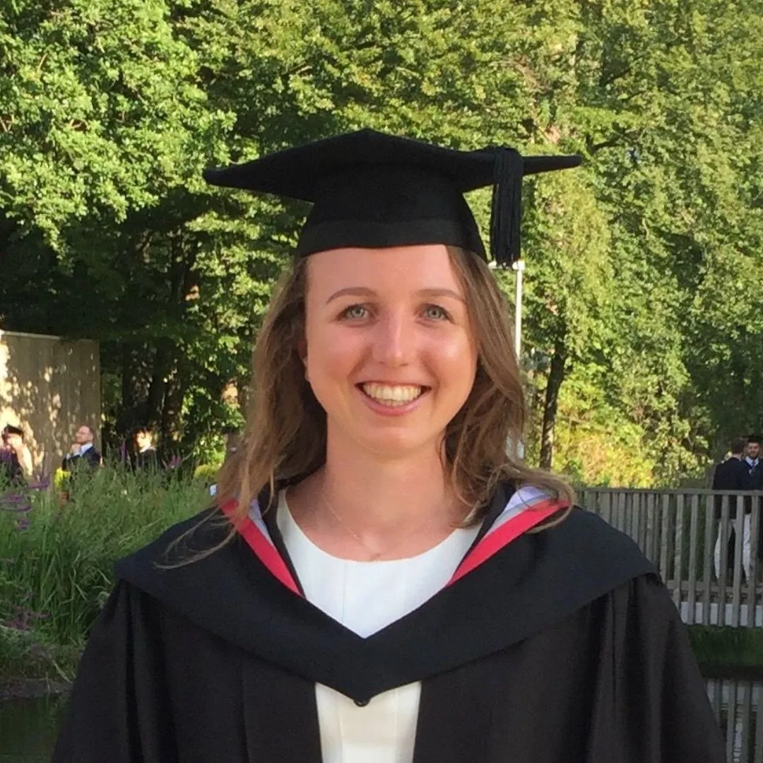 Dr Lauren Gowland Dr Lauren Gowland