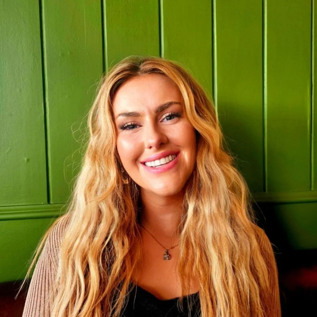 Dr Charlotte Auty Dr Charlotte Auty