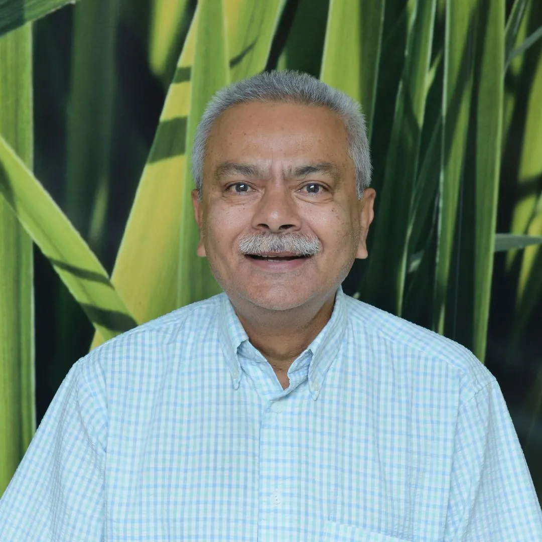 the doctors apollo dr pramod giri